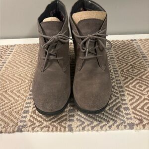 White Mountain Gray Suede Ankle Boots